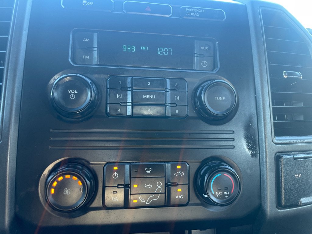 Used 2019 Ford F250 XL w/ Power Equipment Group AWD/4WD image 19