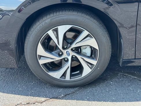 Used 2023 Subaru Legacy Premium AWD/4WD image 9