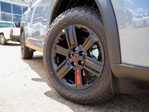 New 2026 Nissan Rogue SV AWD/4WD image 19