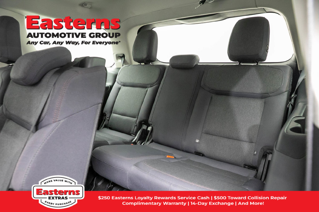 Used 2025 Ford Expedition Active AWD/4WD image 27