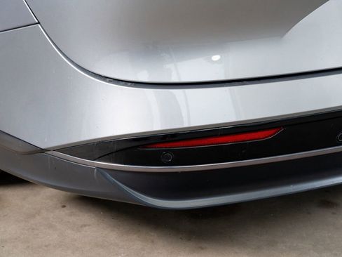 Used 2024 Lucid Air Pure RWD image 22