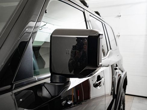 Used 2024 Lexus GX 550 image 17