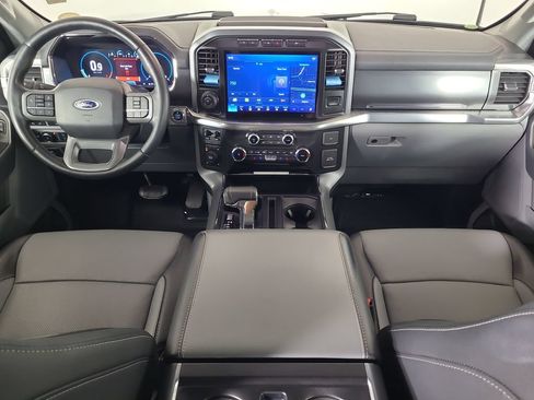 Certified 2022 Ford F150 Lariat w/ Trailer Tow Package AWD/4WD image 23