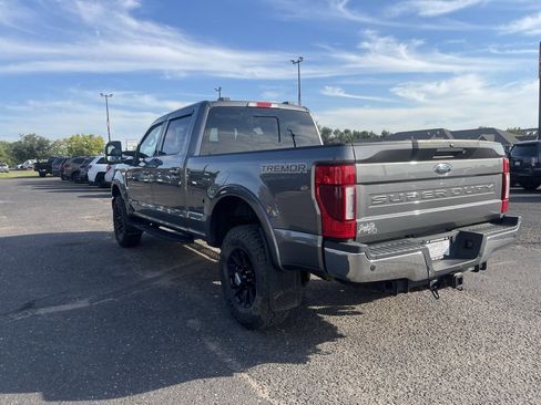 Used 2022 Ford F250 Lariat w/ Tremor Off-Road Package image 8