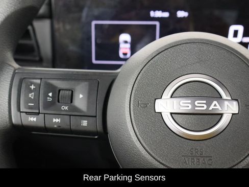 Used 2025 Nissan Kicks S image 8