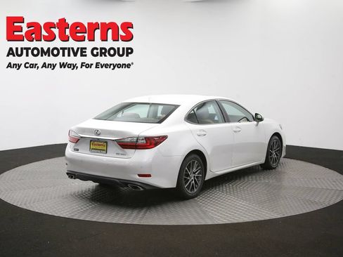 Used 2017 Lexus ES 350 w/ Navigation System Package FWD image 45
