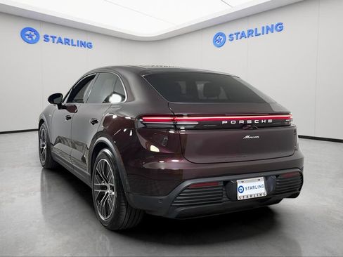 Used 2025 Porsche Macan Electric w/ Premium Package RWD image 6