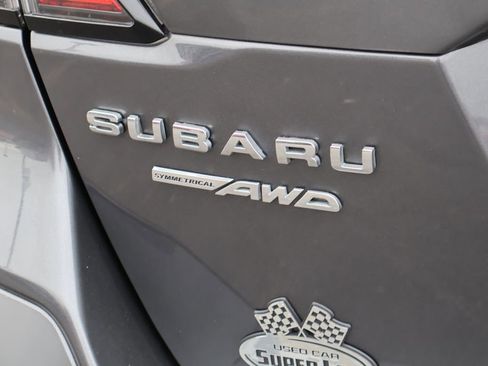 Used 2025 Subaru Outback Premium AWD/4WD image 16