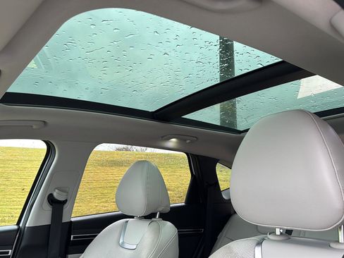 Used 2024 Hyundai Tucson Limited image 26