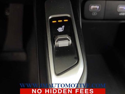 Used 2023 Kia Sorento S AWD/4WD image 40