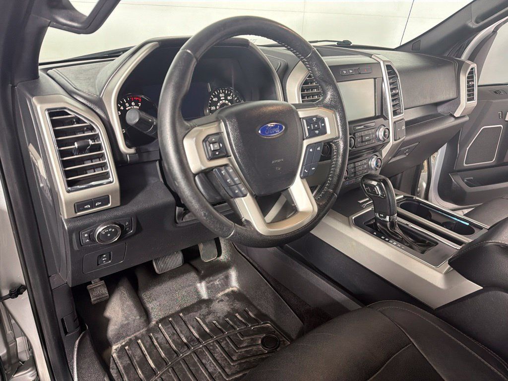 Used 2015 Ford F150 Lariat w/ Equipment Group 501A Mid AWD/4WD image 9
