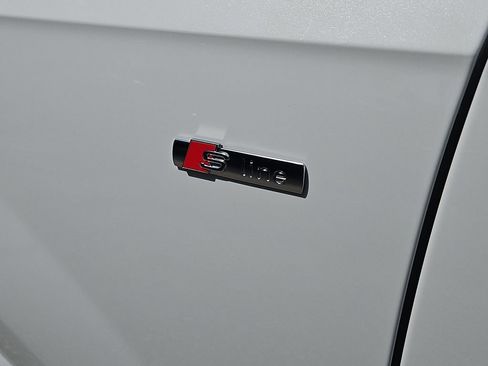 Used 2026 Audi Q7 3.0T Prestige w/ Prestige Package AWD/4WD image 13