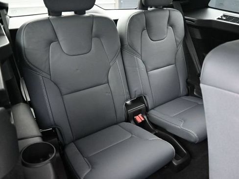 Used 2023 Volvo XC90 B6 Ultimate w/ Protection Package Premier AWD/4WD image 21