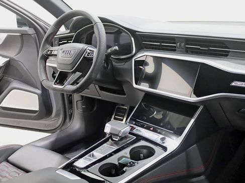 Used 2025 Audi RS 6 performance image 35