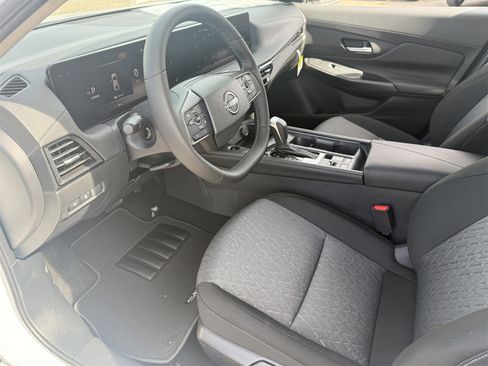 New 2026 Nissan Sentra SV w/ SV Convenience Package image 19