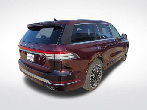 Used 2023 Lincoln Aviator Black Label AWD/4WD image 8
