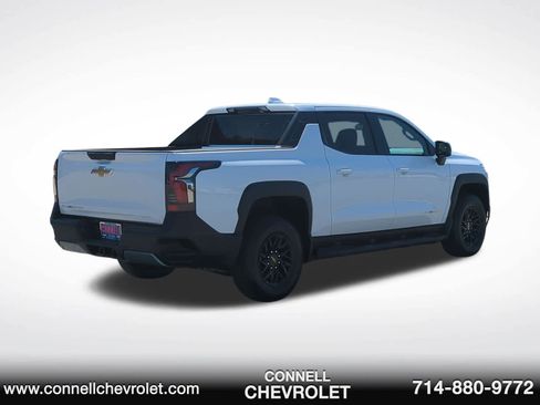 Used 2026 Chevrolet Silverado EV LT image 5
