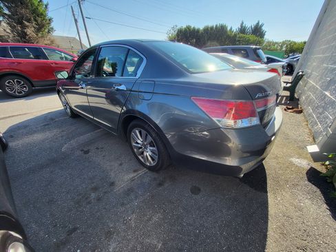 Used 2012 Honda Accord EX-L image 6