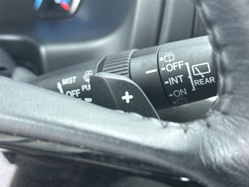 Used 2019 Honda Odyssey EX-L image 23