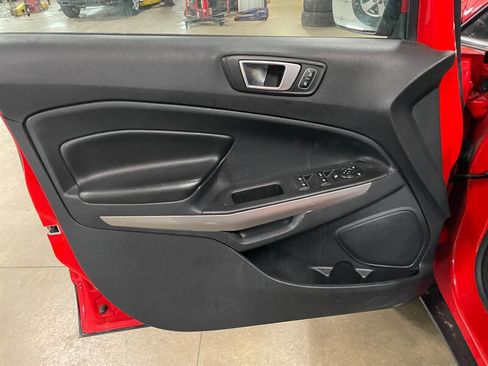 Used 2021 Ford EcoSport Titanium AWD/4WD image 21