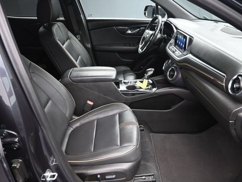Used 2022 Chevrolet Blazer Premier w/ Enhanced Convenience Package AWD/4WD image 38