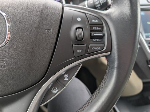 Used 2018 Acura MDX SH-AWD image 19