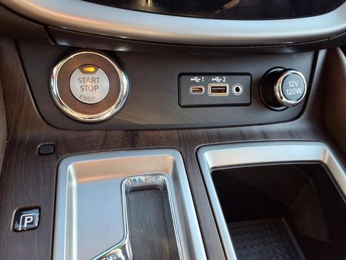 Used 2022 Nissan Murano Platinum image 10