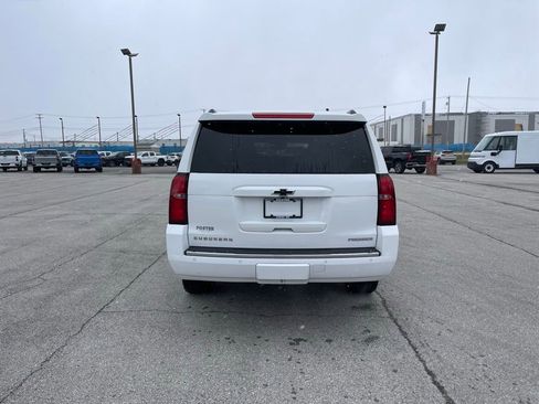 Used 2020 Chevrolet Suburban Premier image 4