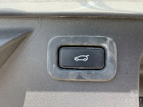 Used 2021 Land Rover Discovery Sport SE R-Dynamic AWD/4WD image 27
