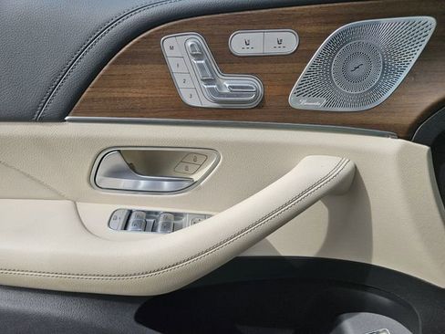 Used 2020 Mercedes-Benz GLE 350 4MATIC image 24