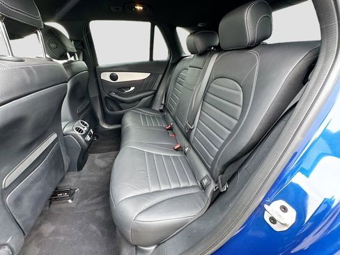 Used 2022 Mercedes-Benz GLC 43 AMG 4MATIC image 30