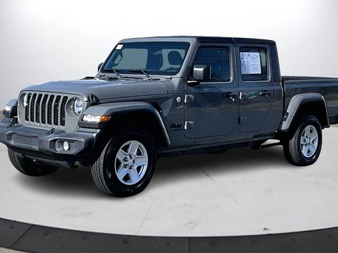 Certified 2021 Jeep Gladiator Sport image 4