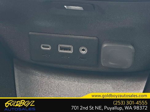 Used 2025 Chevrolet Malibu LT FWD image 38