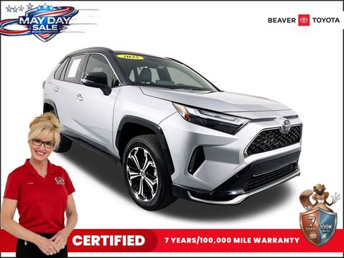 Used 2025 Toyota RAV4 XSE AWD/4WD image 1