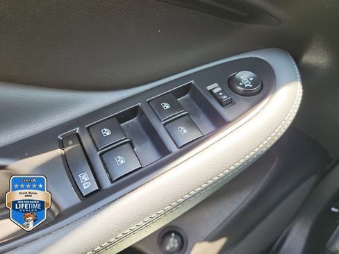 Used 2020 Buick Envision Essence FWD image 20