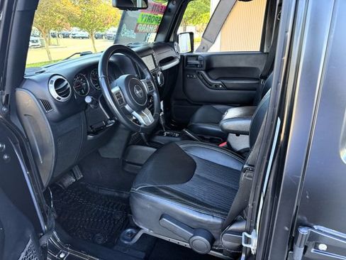 Used 2015 Jeep Wrangler Unlimited Sport AWD/4WD image 15
