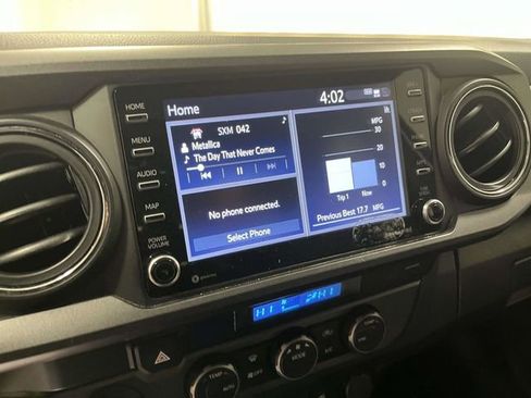 Used 2021 Toyota Tacoma TRD Sport image 21