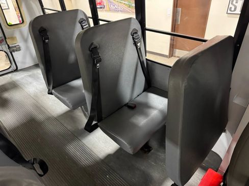 Used 2012 Chevrolet Express 3500 w/ School Bus Package image 36