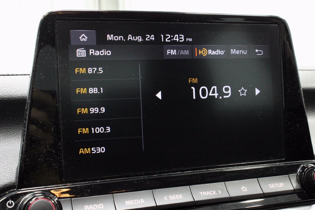 Used 2024 Kia Forte LXS FWD image 3