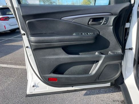 Certified 2023 Honda Passport EX-L image 24