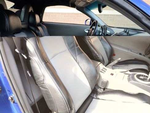 Used 2005 Nissan 350Z Touring image 18
