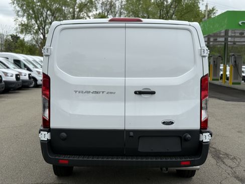 New 2024 Ford Transit 250 XL image 3