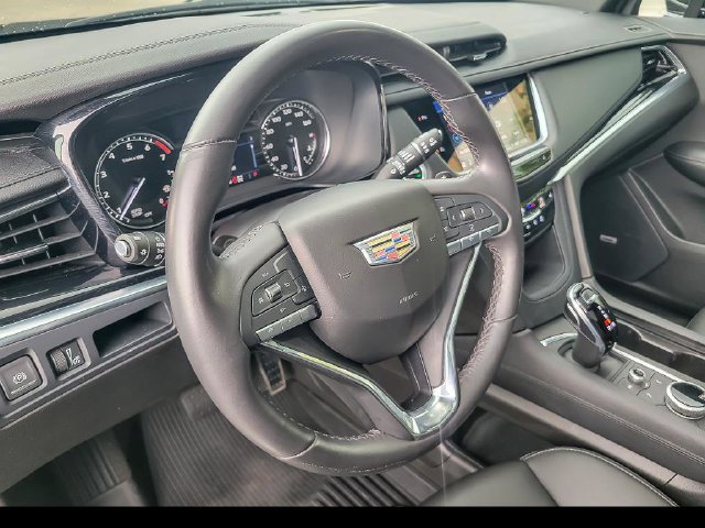 Certified 2023 Cadillac XT6 Luxury w/ LPO, Floor Liner Package AWD/4WD image 14