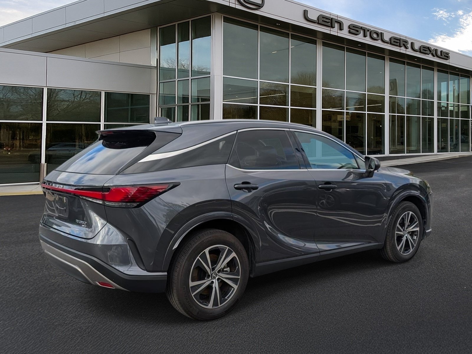 Certified 2026 Lexus RX 350 Premium AWD/4WD image 3