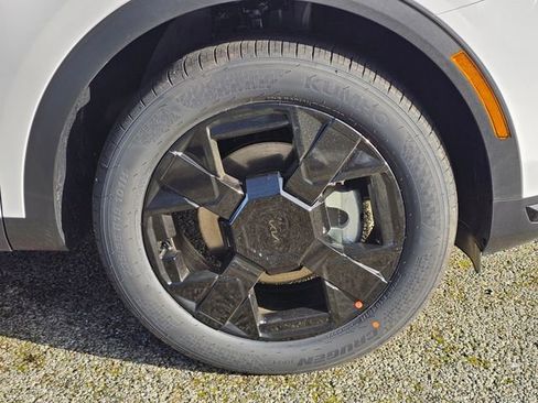 New 2026 Kia Sportage X-Line w/ X-Line Premium Package image 9