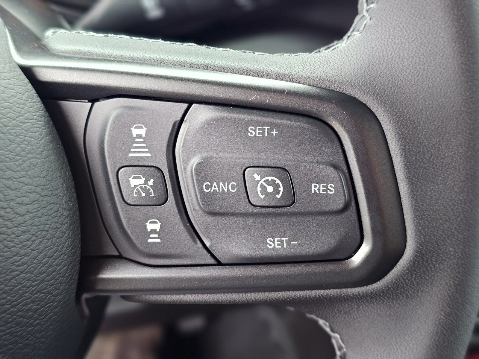 New 2026 Jeep Wrangler Unlimited Sport AWD/4WD image 18