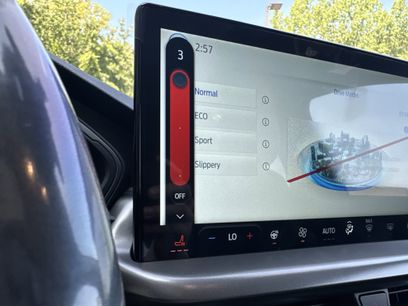 New 2025 Ford Escape SE