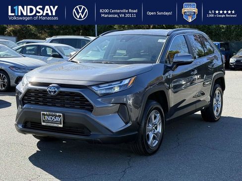 Used 2024 Toyota RAV4 LE image 5