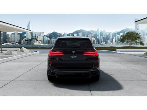 New 2026 BMW X5 xDrive40i w/ Executive Package image 5