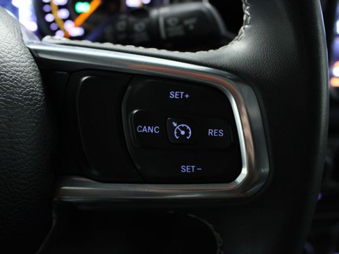 Used 2023 Jeep Wrangler Sahara image 21